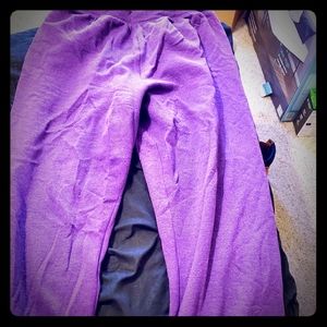 Hanes woman's sweatpants